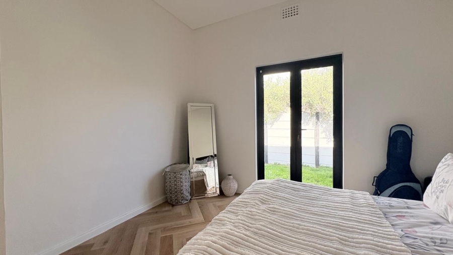 To Let 3 Bedroom Property for Rent in Claremont Western Cape
